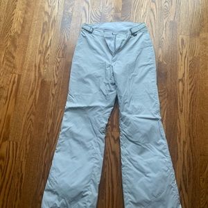 Columbia ski pants. No tears, very good condition. Waist 29/5, inseam 30.